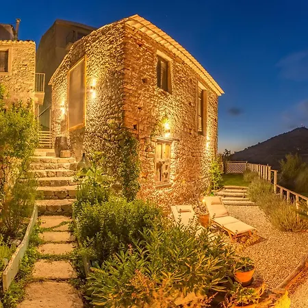 Old Noar Private بيت للعطل *