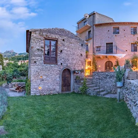 Old Noar Private Novara di Sicilia